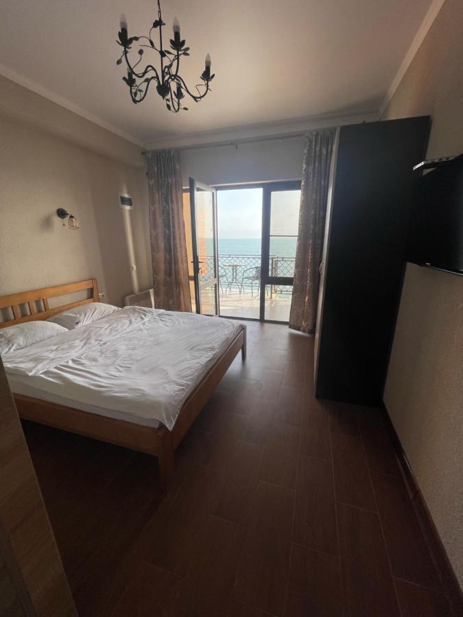 Hotel Leon New Athos Exterior foto